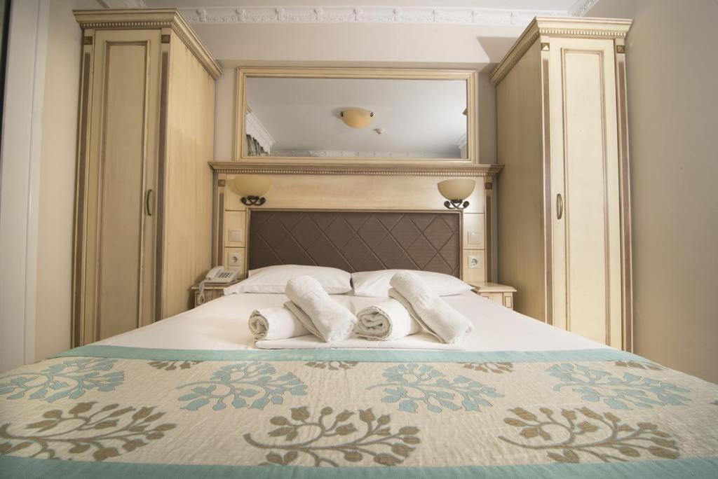 Olympiakí Aktí Parthenon Art Hotel מראה חיצוני תמונה